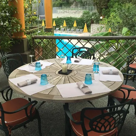 Hotel Villa Miravalle 3*