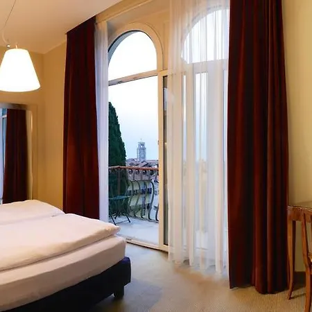Miravalle 3* Riva del Garda