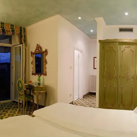 Miravalle Hotel 3*