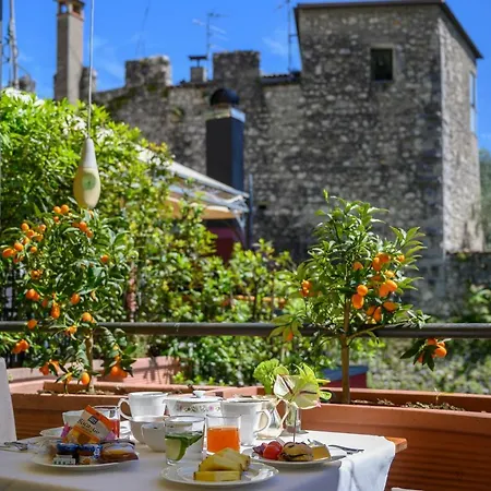 Hotel Miravalle Riva del Garda